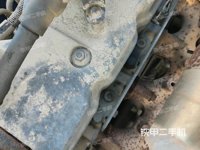 气门室盖螺丝特写（上车部件）