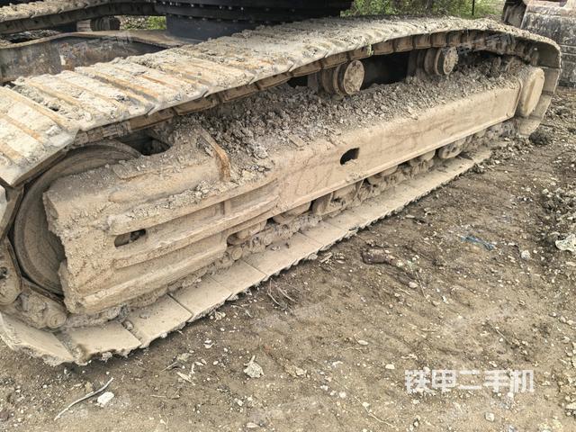 左侧履带整体 （行走机构）