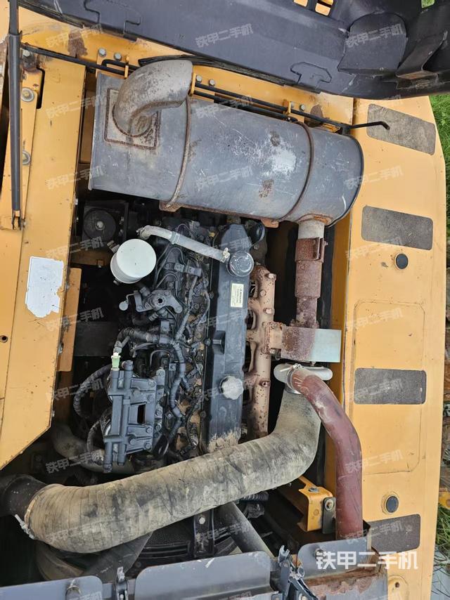 发动机整体俯视（整机外观）