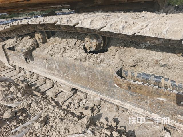 右侧行走马达盖板（行走机构）