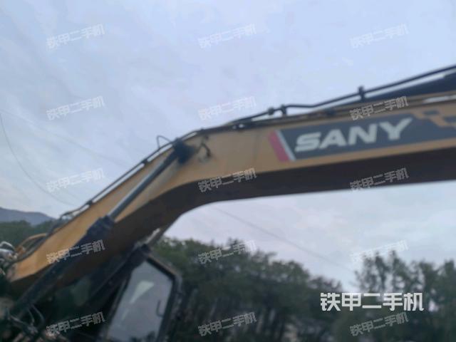 大臂整体 右侧（工作和回转装置）