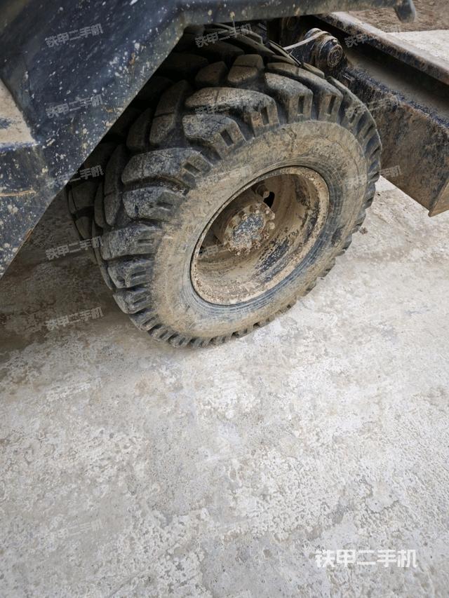 左导向轮（行走机构）