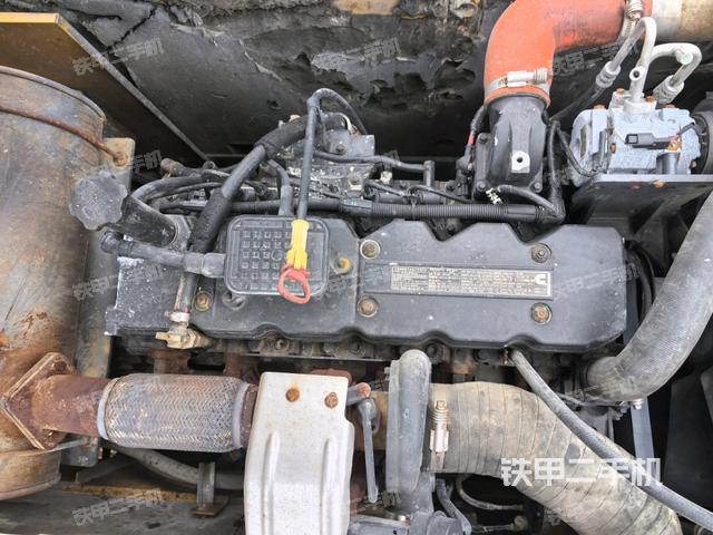 气门室盖螺丝特写（上车部件）