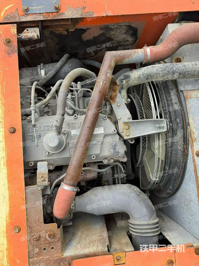 发动机整体俯视（整机外观）