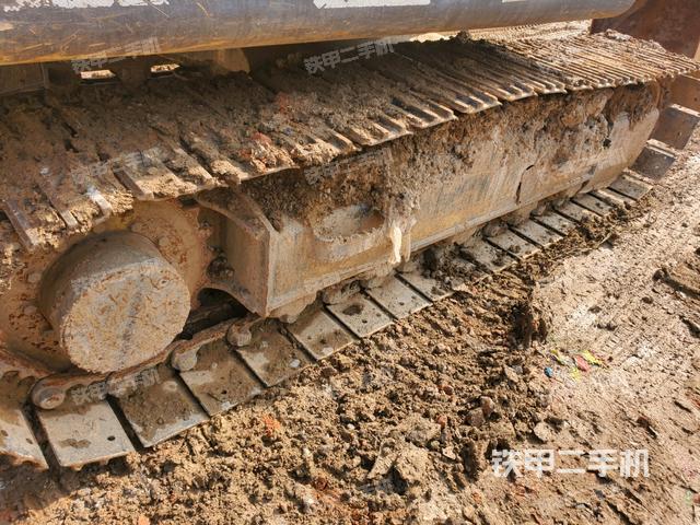 左侧行走马达盖板（行走机构）