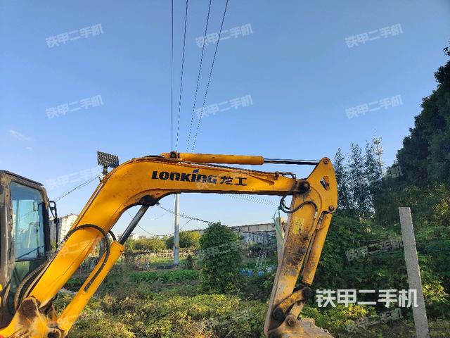 大臂整体 右侧（工作和回转装置）