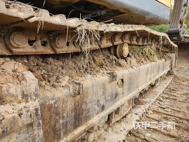 单侧履带整体（整机外观）