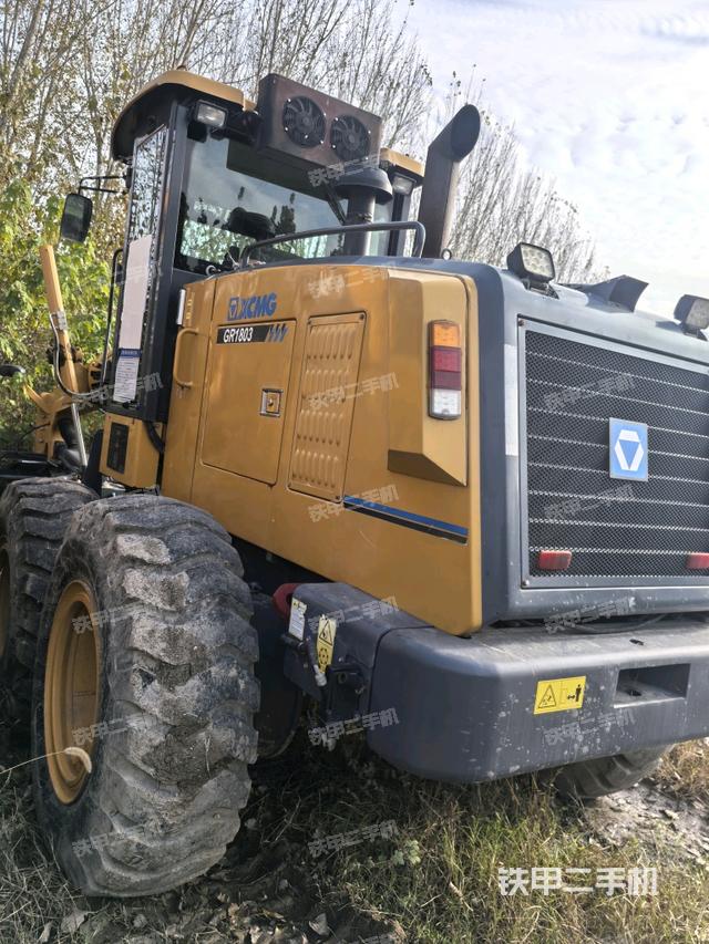 驾驶室内部（驾驶室/操作室）