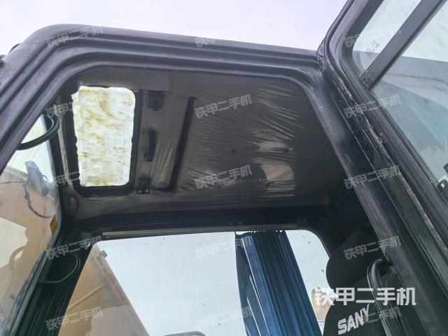 顶棚整体（驾驶室部分）