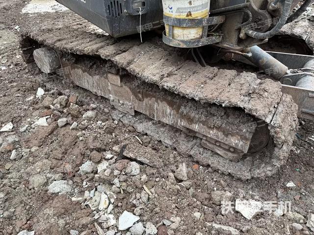 左侧履带整体 （行走机构）