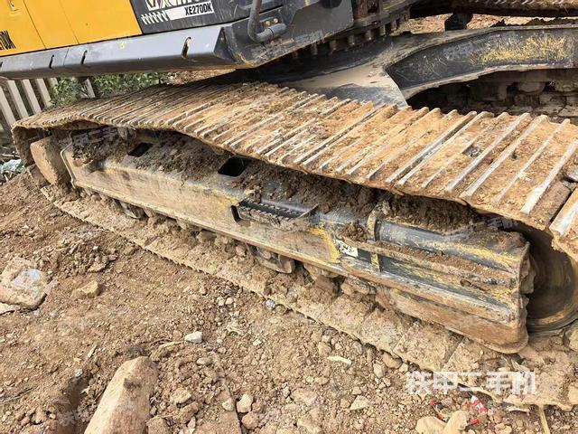 單側履帶整體（整機外觀）