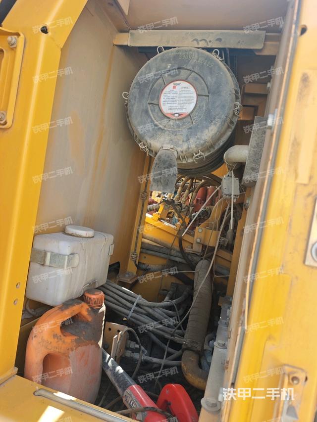 液压泵室（大件舱室）