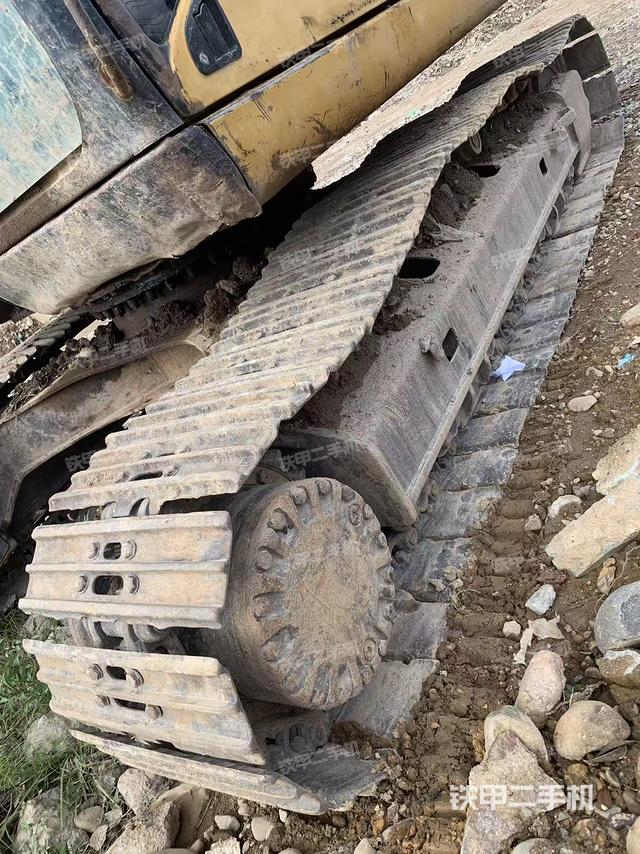 单侧履带整体（整机外观）