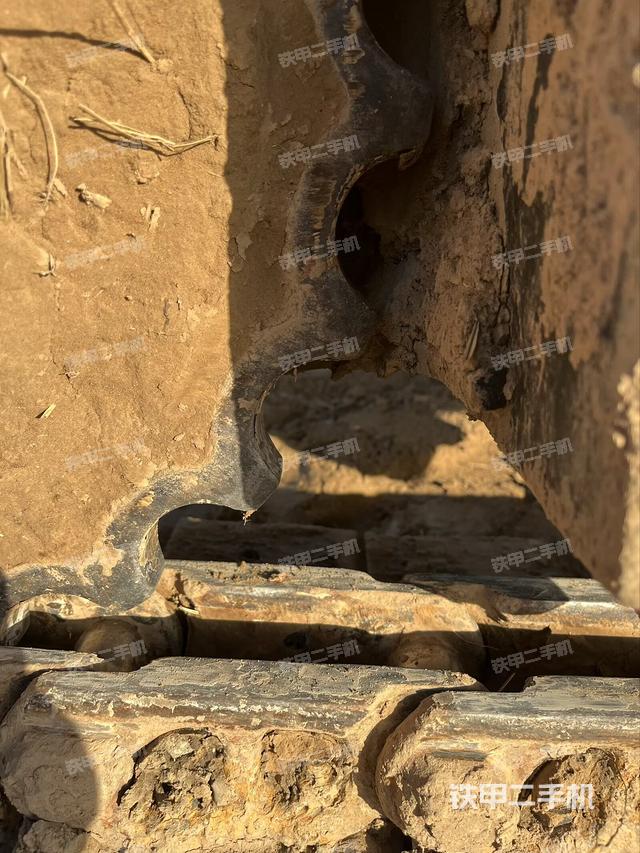 单侧履带整体（整机外观）