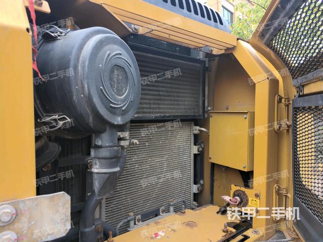 液压泵室（大件舱室）