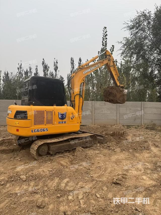 整机右后45°（整机外观）