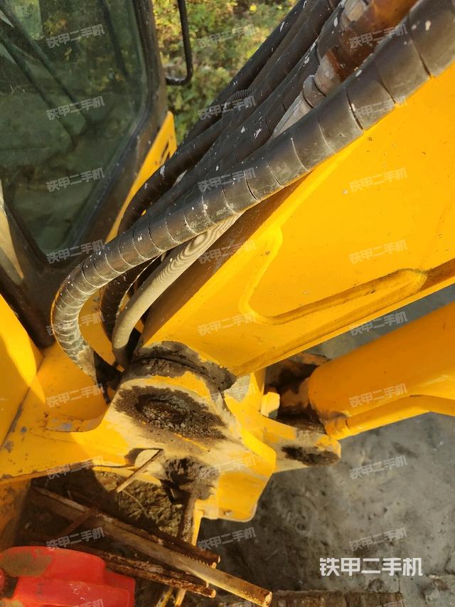 大臂根部 斜（工作和回转装置）