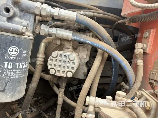 液压泵斜45 右（大件舱室）