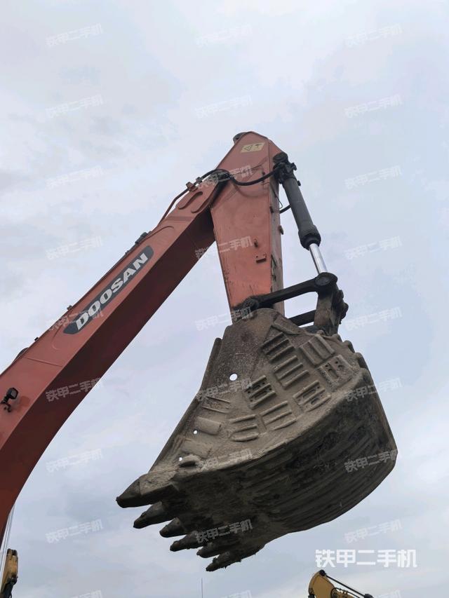 铲斗45度（工作和回转装置）