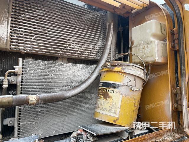 散热器正面（大件舱室）