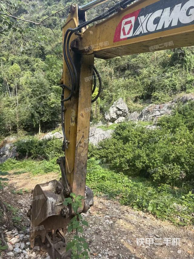 大臂整体 右侧（工作和回转装置）