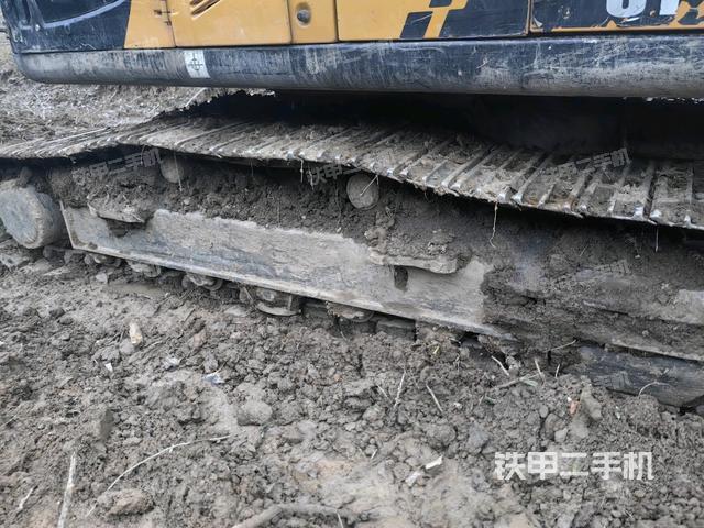 左侧履带整体 （行走机构）