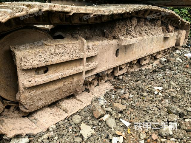 左侧履带整体 （行走机构）