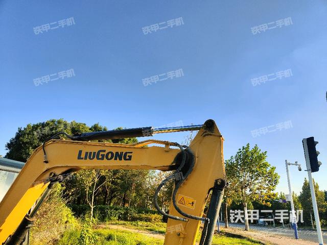 大臂整體?右側(cè)（工作和回轉(zhuǎn)裝置）