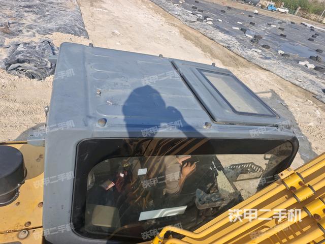 驾驶室顶部俯视（上车部件）