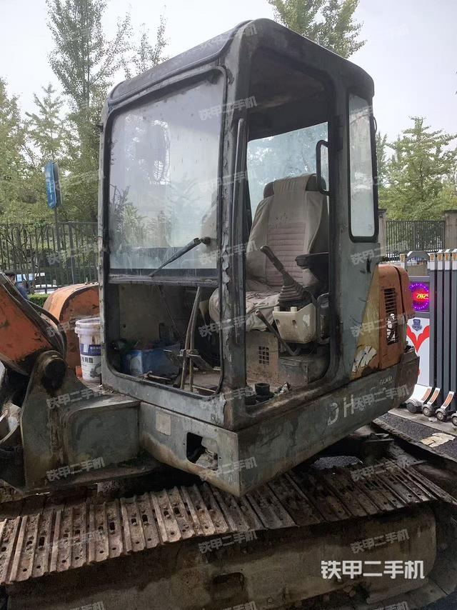 斗山DH55-V挖掘机