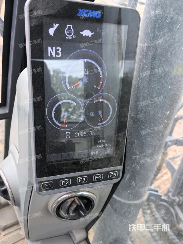 显示屏 （驾驶室部分）