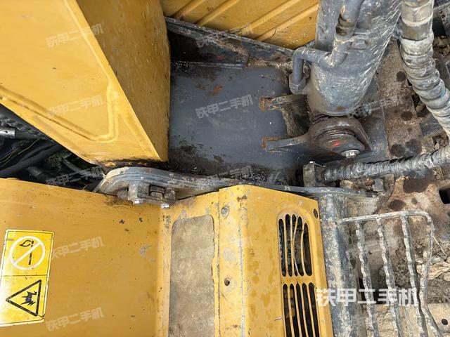 大臂根部 斜（工作和回转装置）