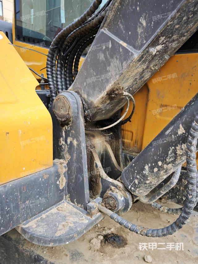 大臂根部 斜（工作和回转装置）