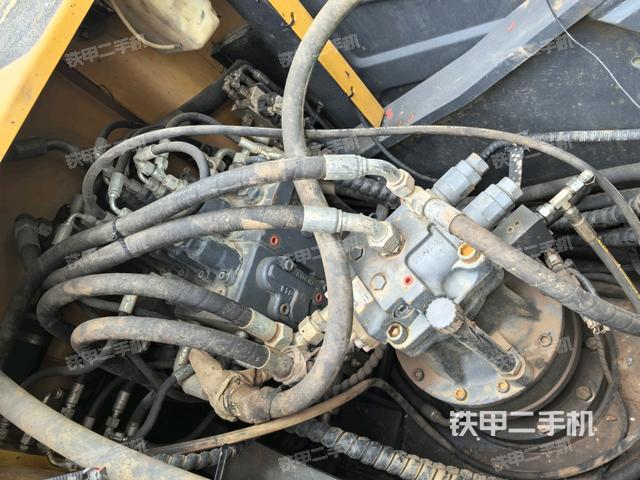 驾驶室顶部俯视（上车部件）