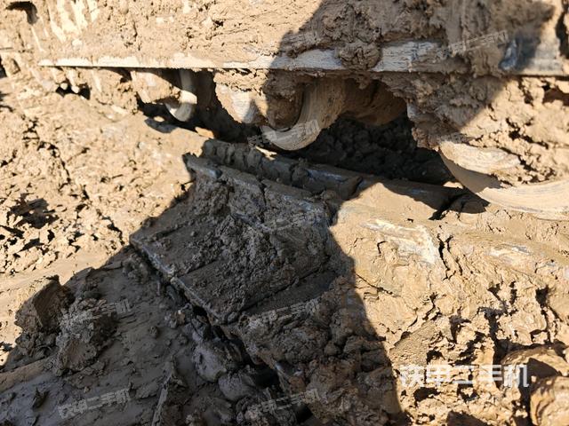 右側履帶整體（行走機構）