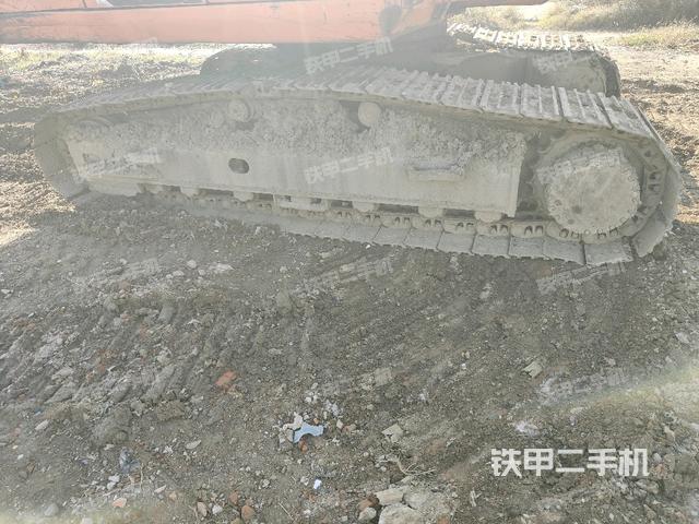 右侧履带整体（行走机构）