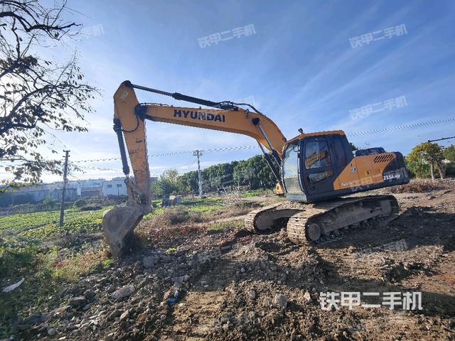 现代R215VS挖掘机