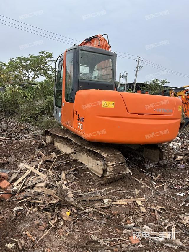 左后45（整機外觀）