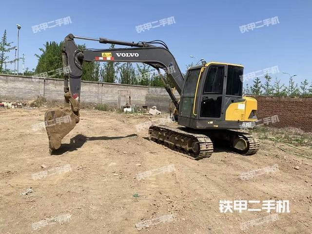 沃爾沃EC80D挖掘機(jī)