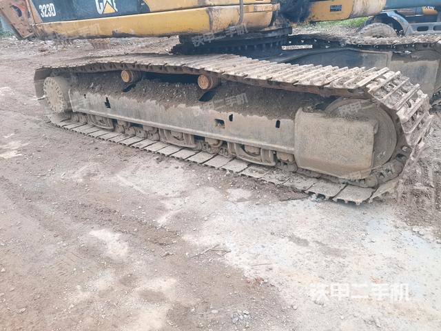 左導(dǎo)向輪（行走機(jī)構(gòu)）