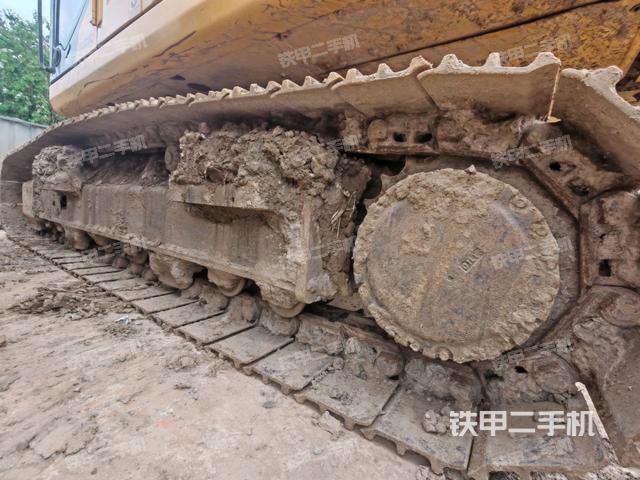 单侧履带整体（整机外观）