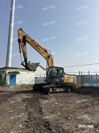 现代R215-7C挖掘机