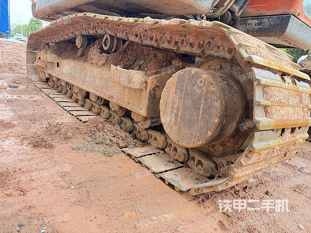 单侧履带整体（整机外观）