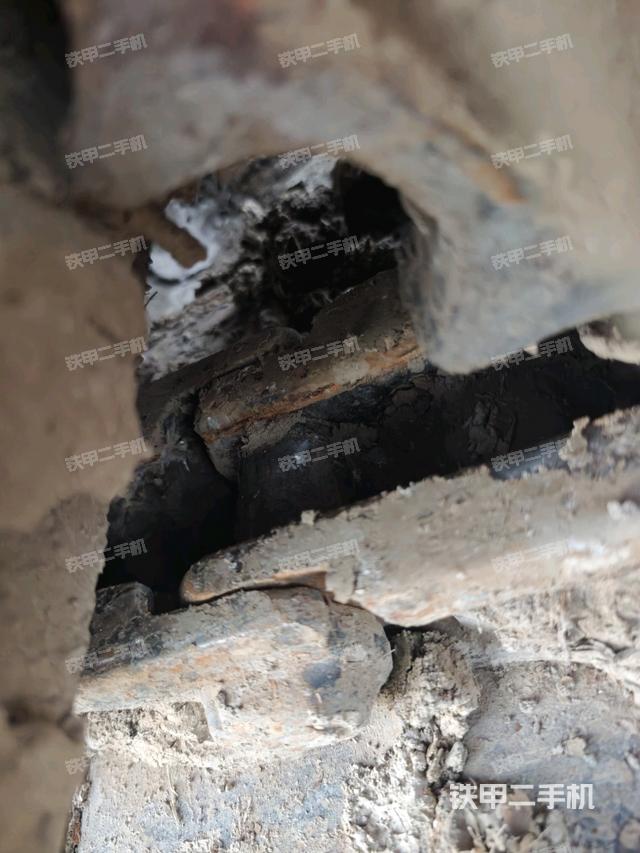 左侧行走马达盖板（行走机构）