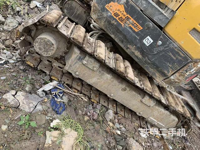 单侧履带整体（整机外观）