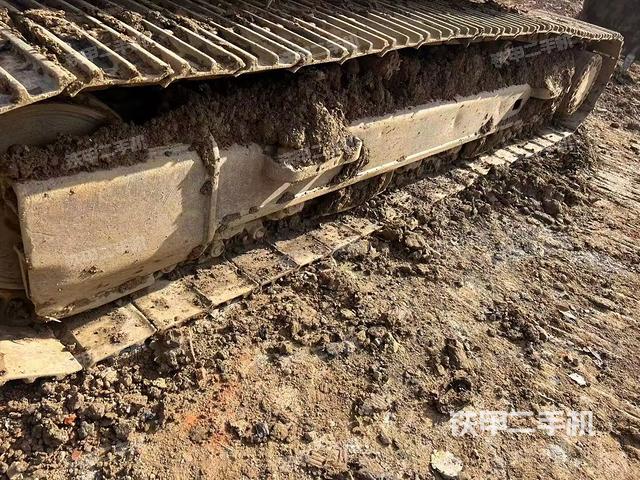 单侧履带整体（整机外观）