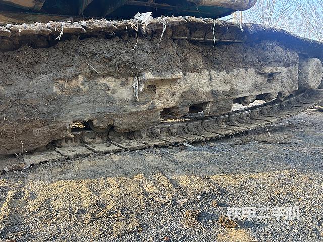 单侧履带整体（整机外观）