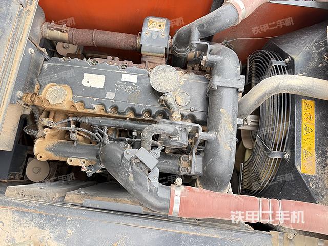 发动机整体俯视（整机外观）