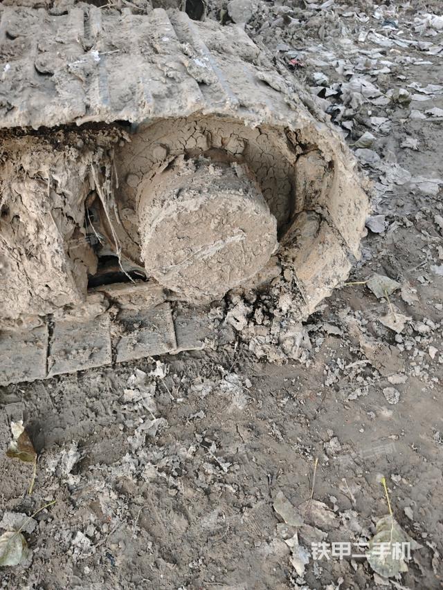 右侧履带整体 （行走机构）