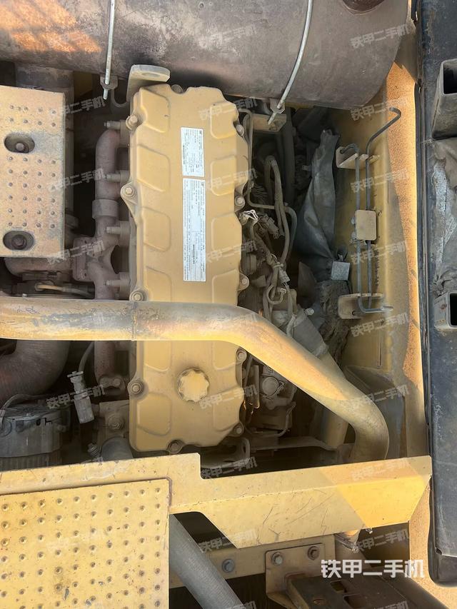 發(fā)動機(jī)整體俯視（整機(jī)外觀）